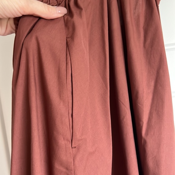 NWT open back midi dress - Picture 4 of 5